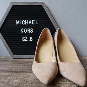 NWOT Michael Kors Dorothy Suede Pump Size 8M